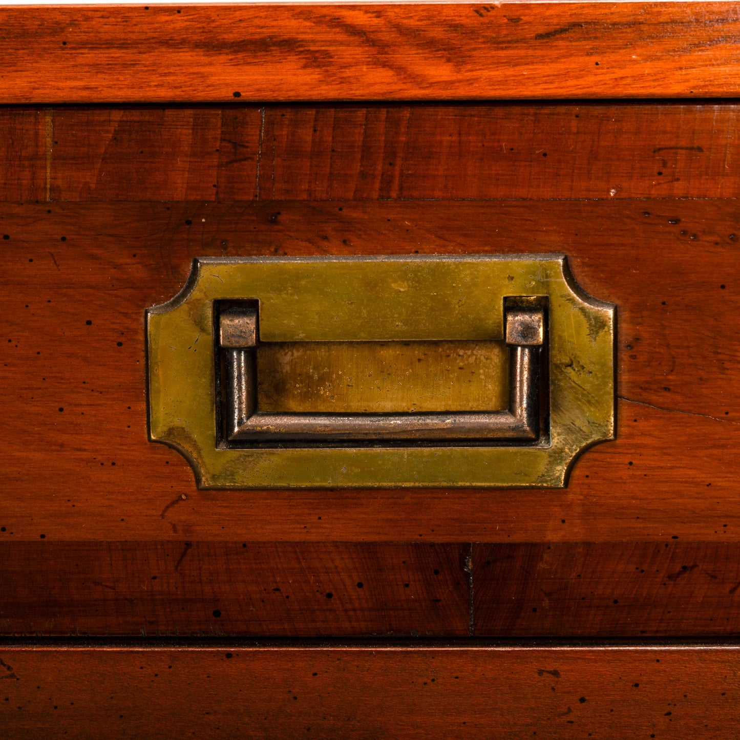Vintage "Yew Tree" Campaign Style Console Table by Hekman , Hallway / Entry / Bedroom / Closet Table Unique Veneer Pattern Brass Hardware