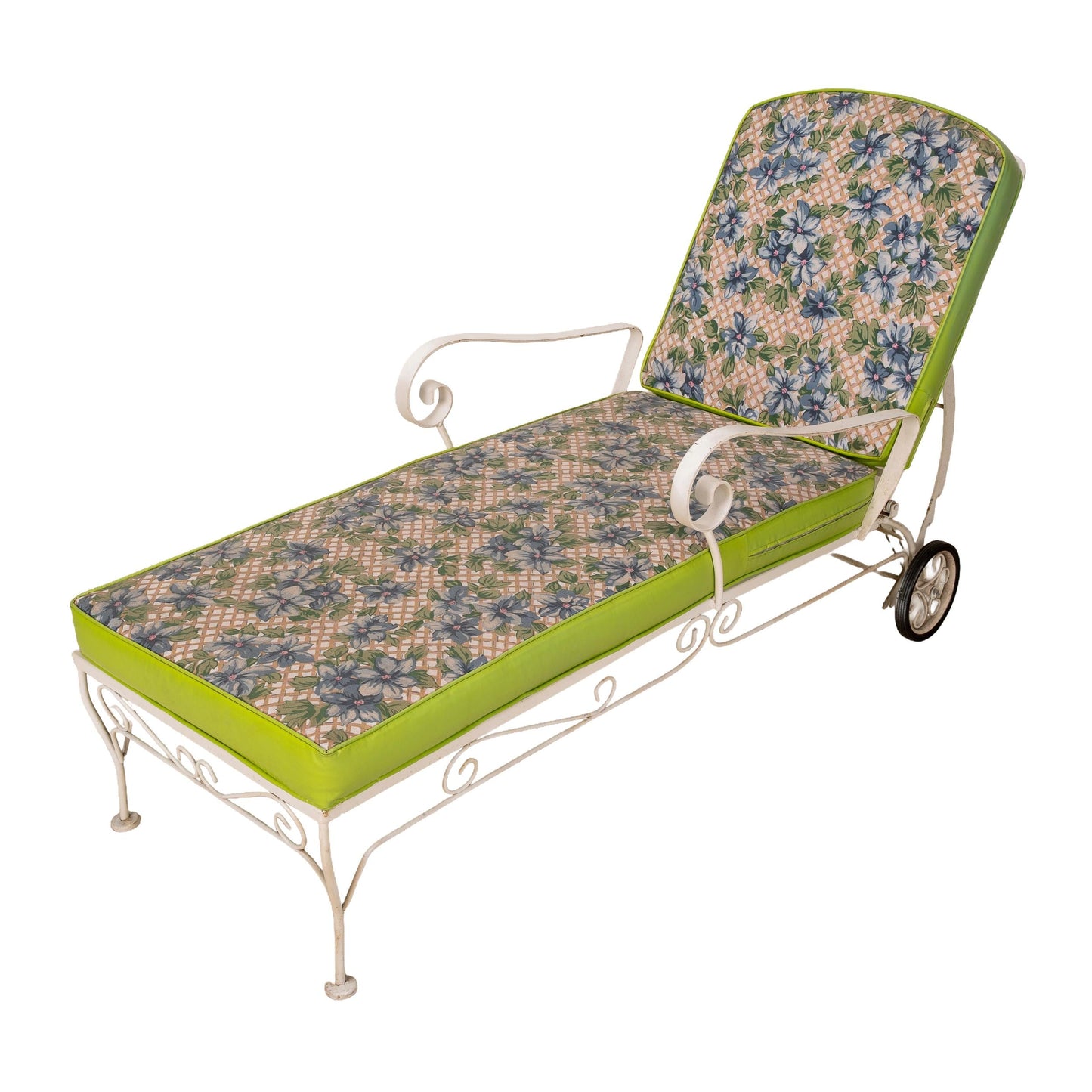 1960s Floral Wrought Iron Patio Chaise Lounge Chair Lounger , Vintage Mid Century Flair