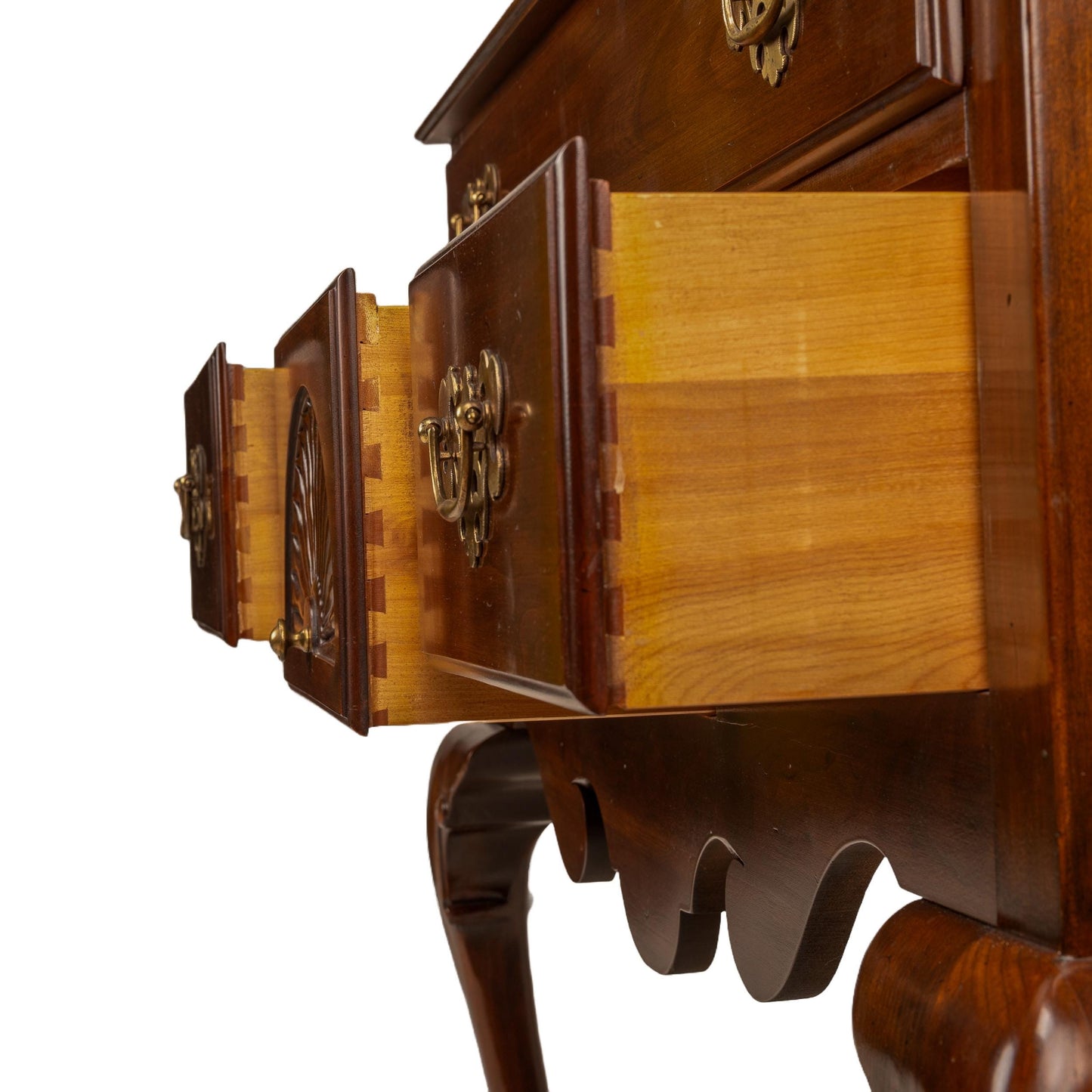 Vintage Ethan Allen Georgian Court Lowboy in Cherry – Traditional Colonial Style Accent Chest or Dresser, USA Shipping Available