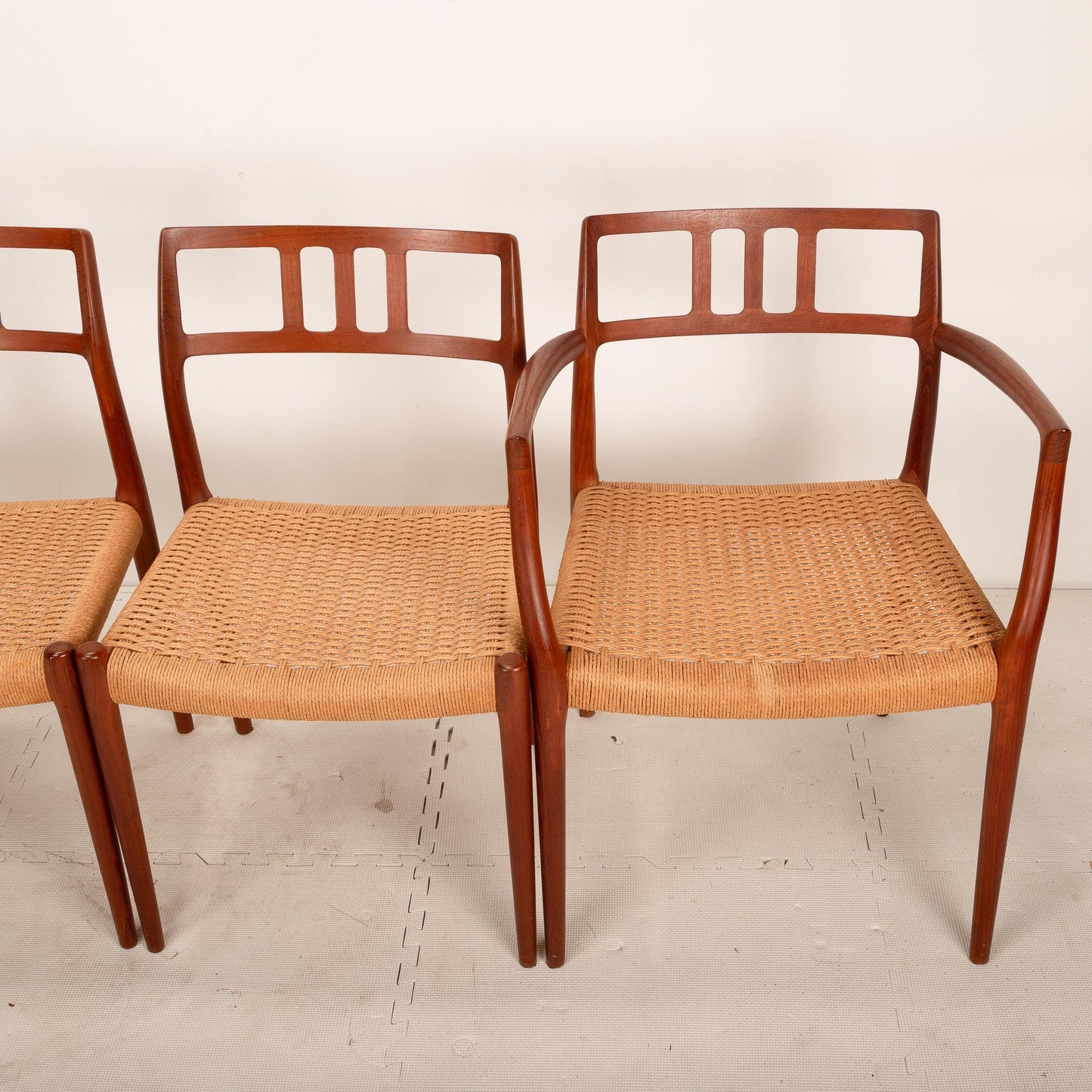 Set of 6 Teak Dining Chairs by Niels Otto Møller – Danish Modern Model 79 & 64, Vintage Mid-Century Scandinavian MCM Seating Set