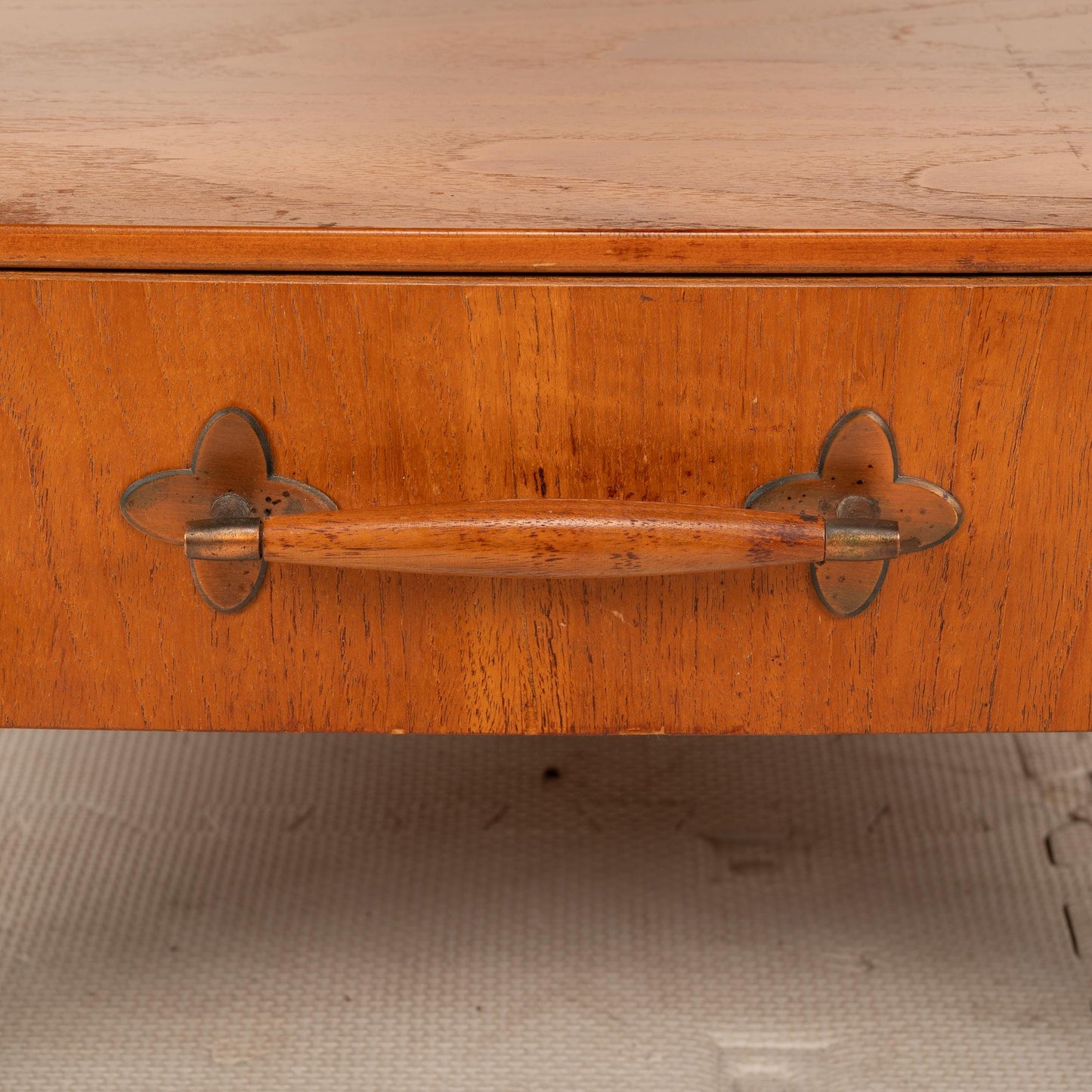 1960s Mid Century Henredon Danish Modern Style Accent Side Table – Vintage MCM End Table, Retro Minimalist Furniture
