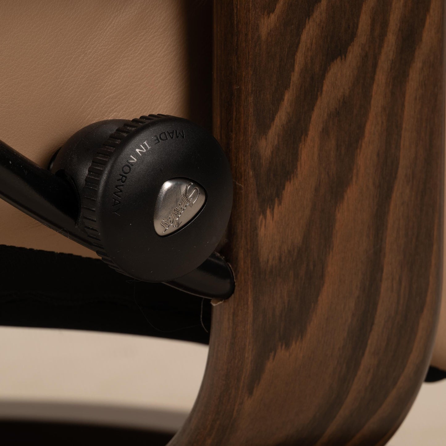 Ekornes Stressless Royal Recliner in Tan Leather W/ Walnut Base - Large Model