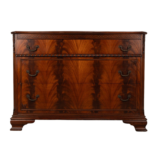 1940s George III Style Flamed Mahogany Dresser from New York Furniture Exchange, Antique Vintage English Chest of Drawers, Classic Storage
