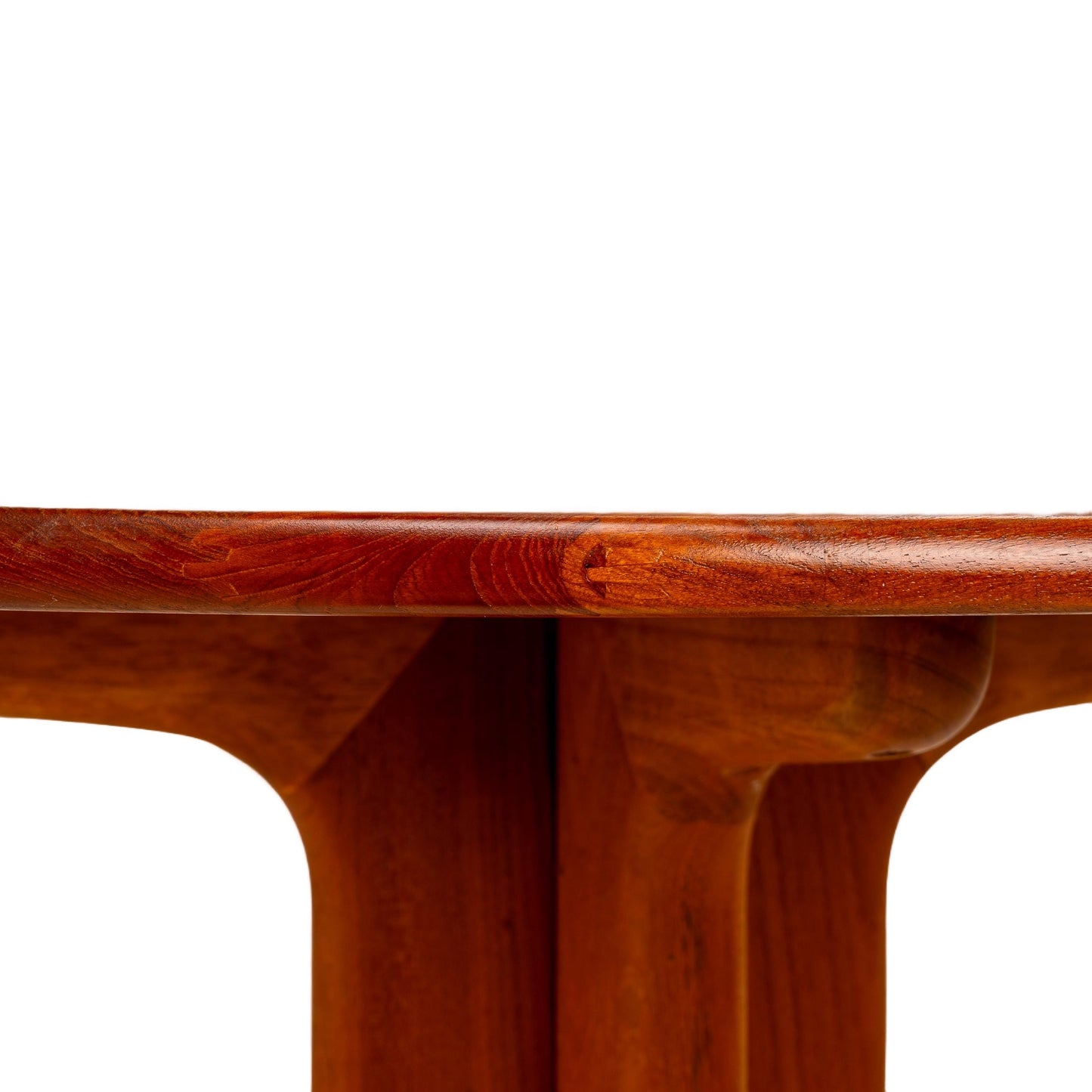 Sun Cabinet Scandinavian Danish Modern Solid Teak Round Dining Table, MCM Mid Century Modern, Clean Line, USA Shipping Available