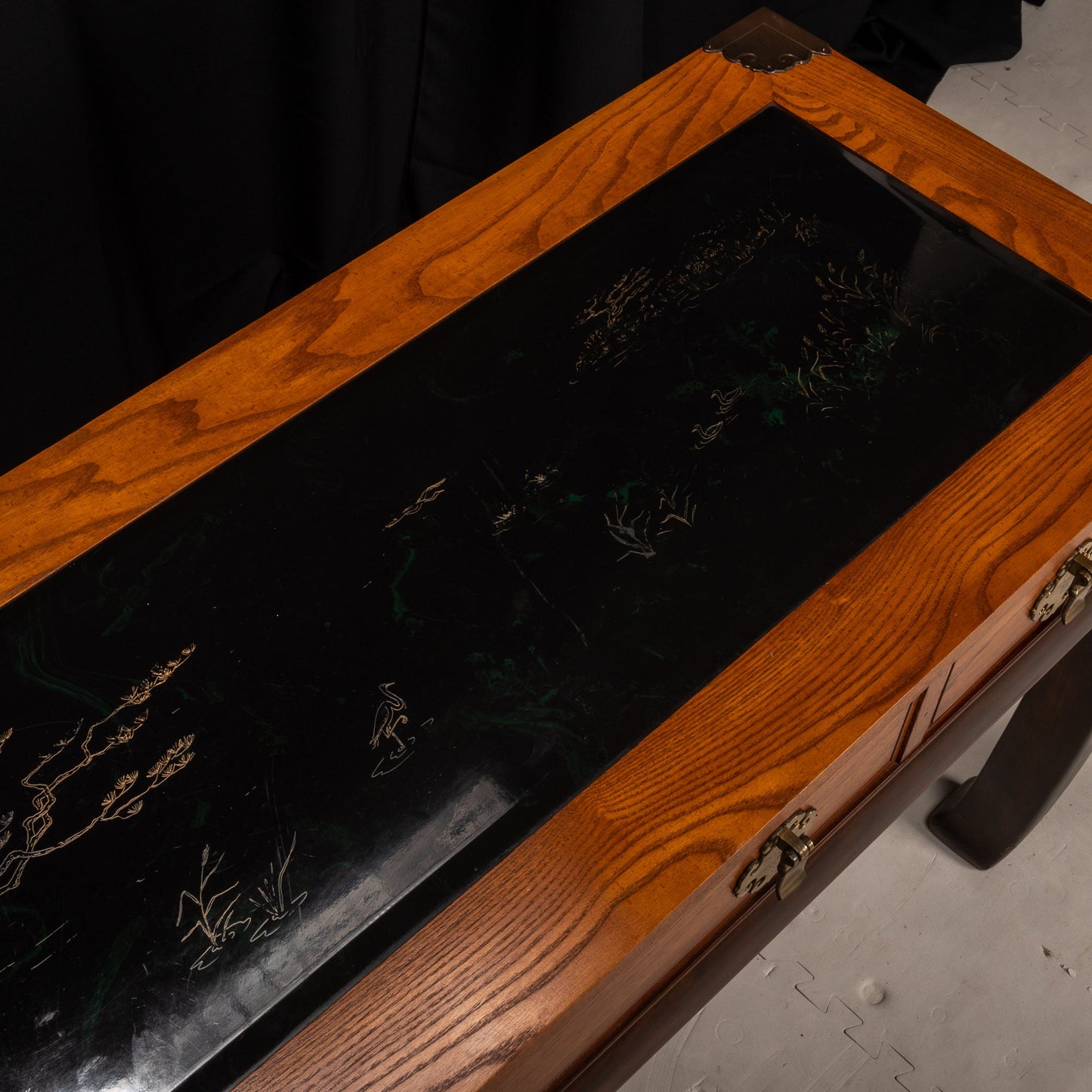 Vintage 1970s Bassett Ming Style Asian Sofa Console Table W/ Black Carved Insert , Hollywood Regency Boho