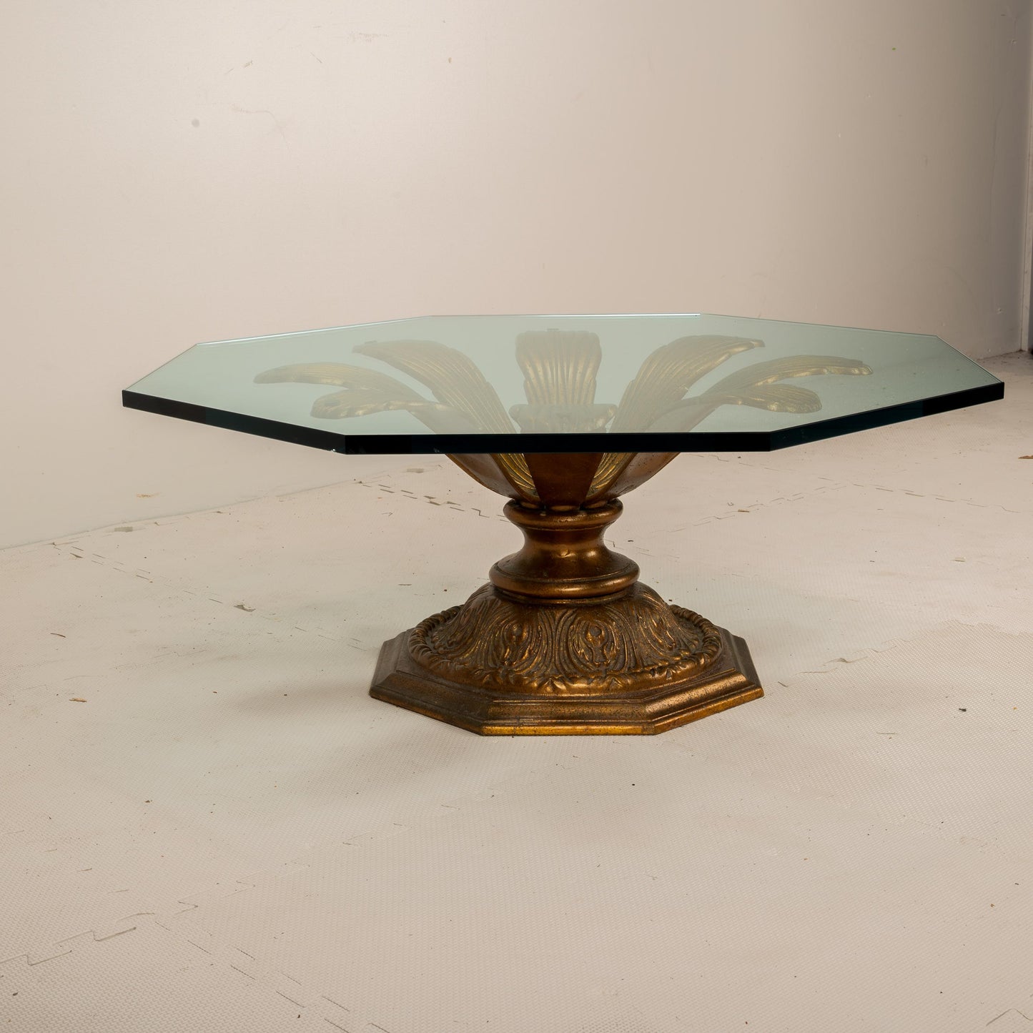 Hollywood Regency Gilded Metal Flower Petal Coffee Table Mid Century , Boho Pop Piece, Very Unique Table Pedestal Base, Thick Glass, MCM